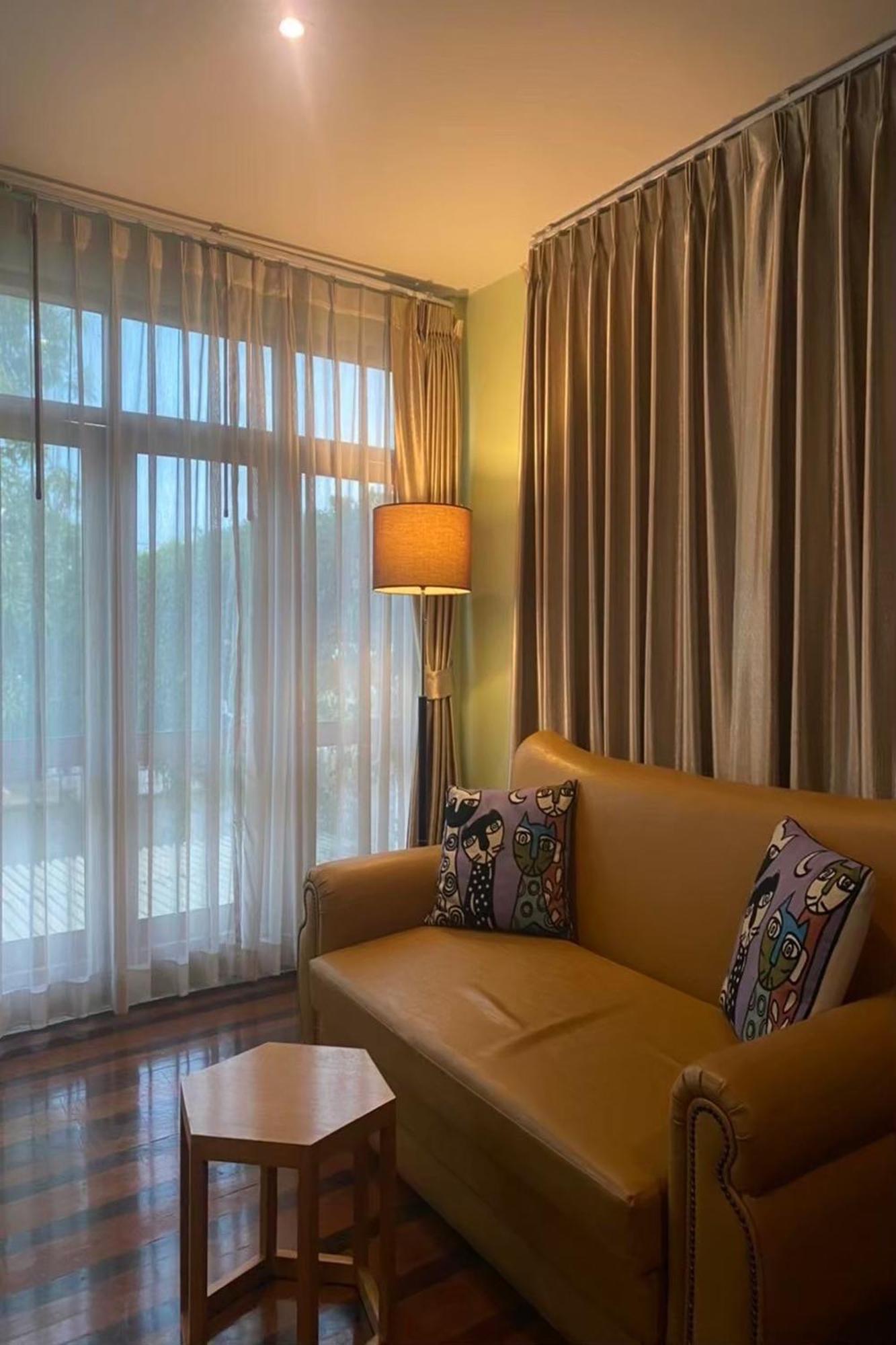 Delio Boutique Hotel Удон Тани Екстериор снимка