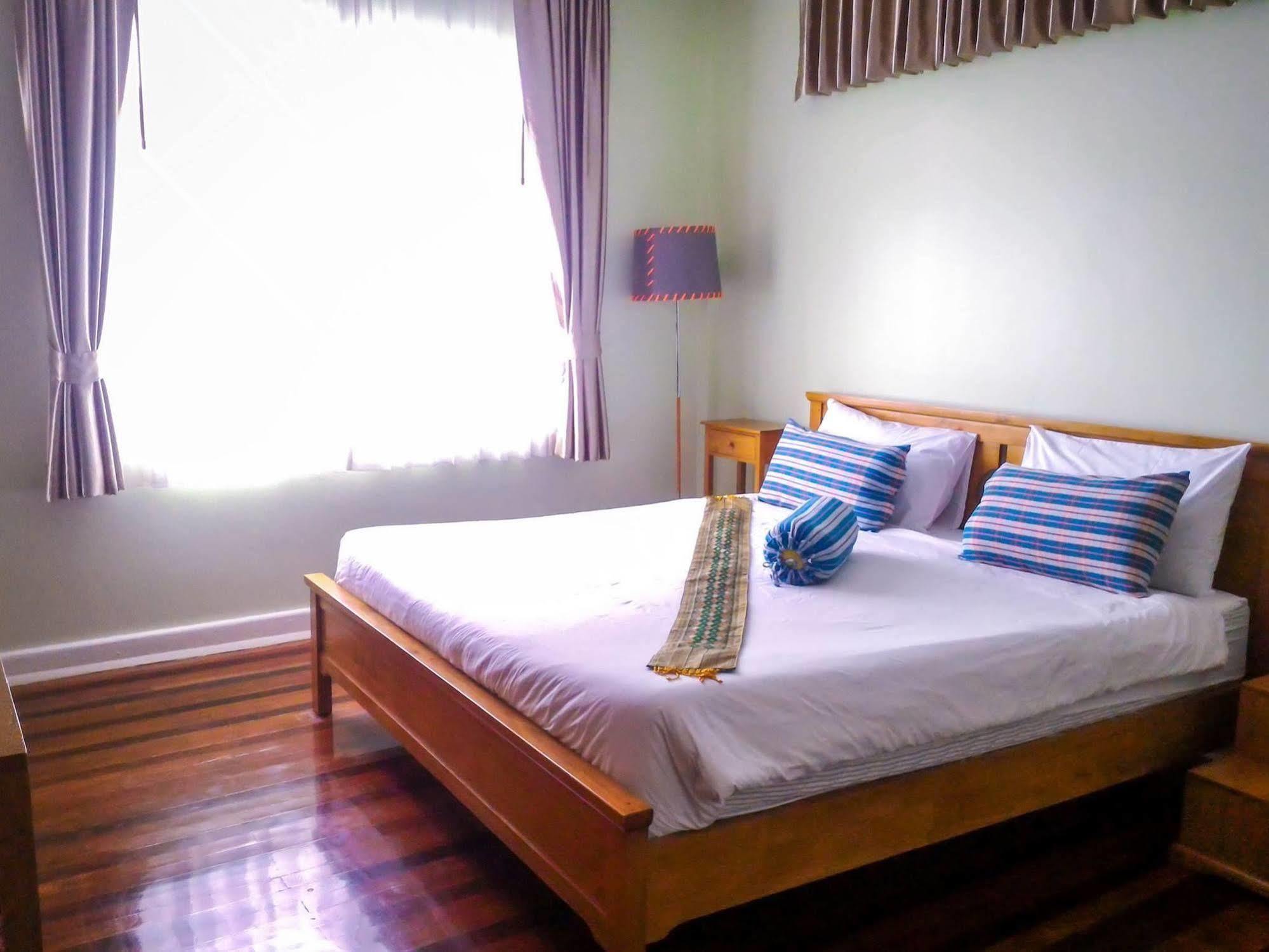 Delio Boutique Hotel Удон Тани Екстериор снимка